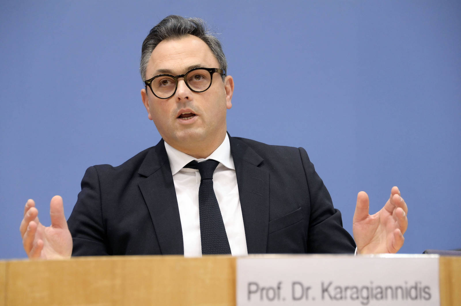 Klinikexperte fordert Produktion in Deutschland