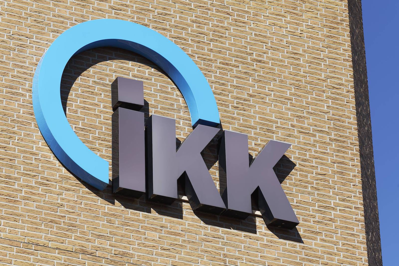 IKK: Weniger Mehrwertsteuer, mehr Ausschreibungen