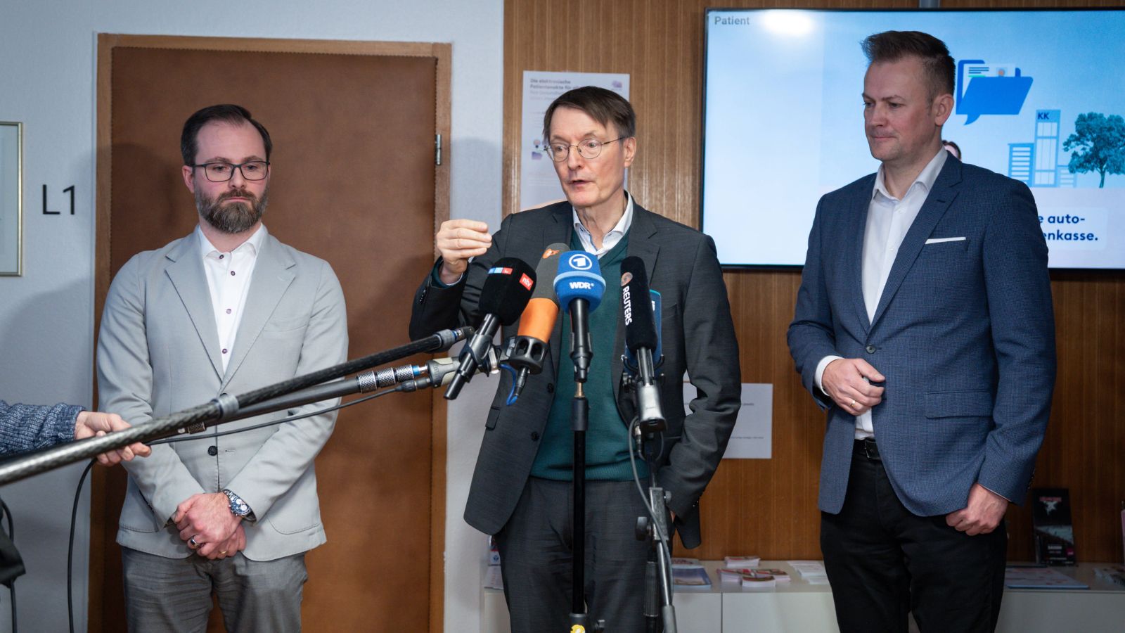 Lauterbach: ePA-Daten „sind sicher vor Hackern“