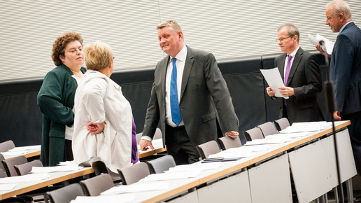 Gröhe/Lauterbach: Kein Kommentar