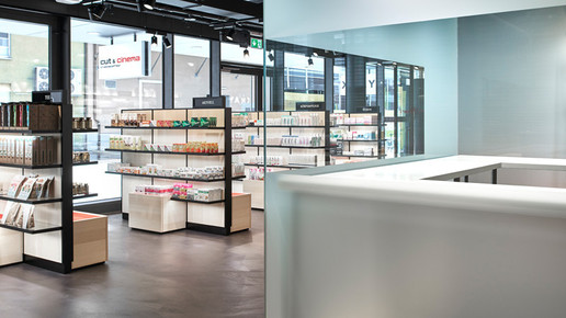 zurrose8 center-apo zurrose