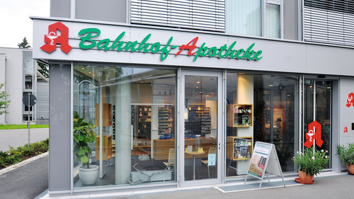 bhf am klinikum aussen bahnhof apo