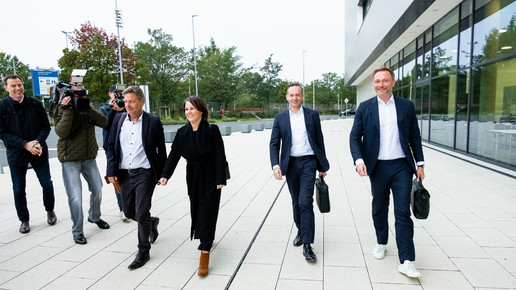 Lindner: Corona-Impfungen in Apotheken