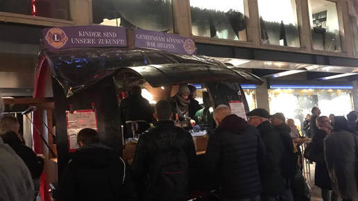 Gluehwein 3 Lions Club Dortmund-Union