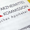 Foto: Logo der Arzneimittelkommission der Deutschen Apotheker (AMK)