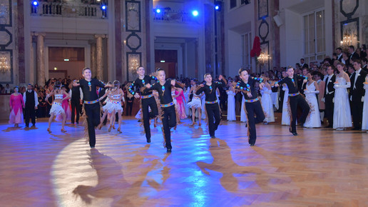 Pharmacieball 2017 15 AKOE