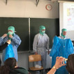 Premiere: Klassenraum wird Sterillabor
