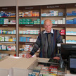 „Wir bleiben!“ Apotheker trotzt Einkaufszentrum „Wir bleiben!“ Apotheker trotzt Einkaufszentrum