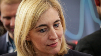 Nina Warken auf einer Veranstaltung 