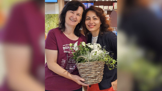 Erst Reinigungskraft, jetzt Backoffice-Mitarbeiterin