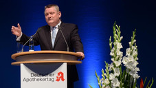 Gröhe: Lob für die Apotheker