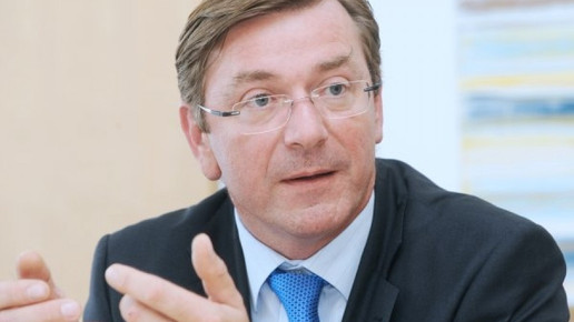 0004-1319136486 12898