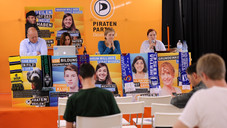 Piraten-Angriff auf Melissengeist