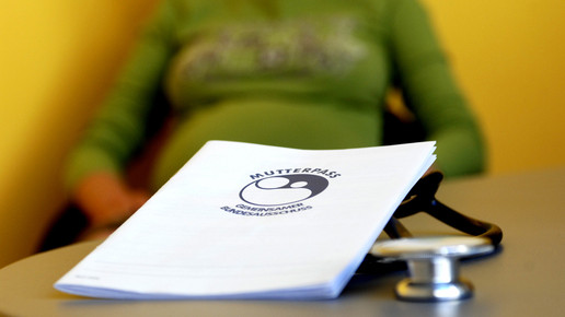 schwanger mutterpass eh