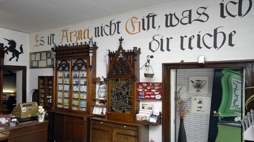 einhorn-apo lippstadt innen1 einhorn-apo