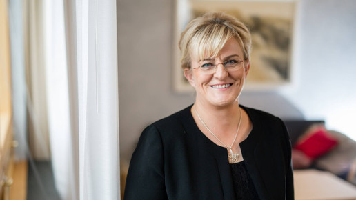 int finnland sozialgesundheitsministerin Pirkko Mattila wahre finnen Laura Kotila