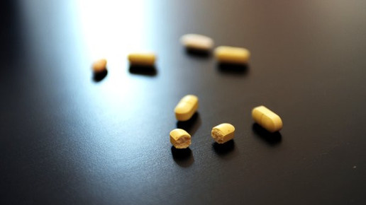 AOK-Umfrage: Nur jeder Zweite nimmt Medikamente richtig