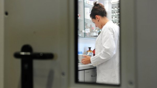 0004-1292411431 9479