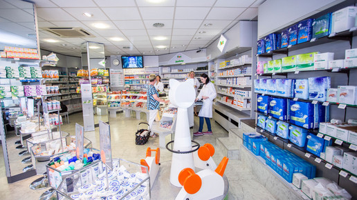 Flora-Apotheke innen2 team flora-apo