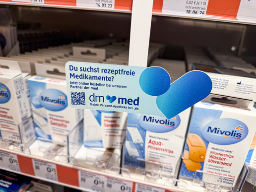 Werbung für dm-med bei dm