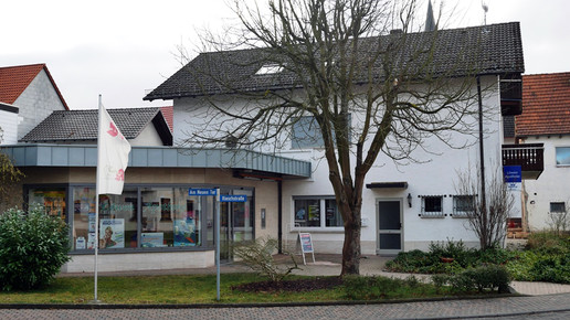 loewen-apo aussen2 kloster-apo