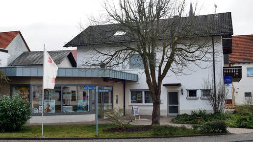 loewen-apo aussen2 kloster-apo