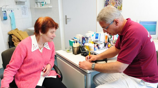 Arzt Medikationscheck eh