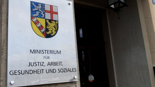 0004-saarland gesundheitsmini eh