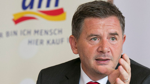 dm-Chef plant hunderte Neueröffnungen