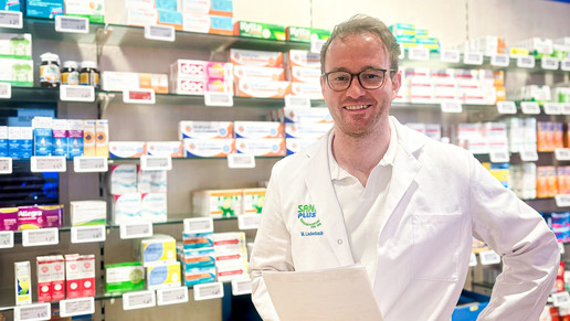 Moritz Lauterbach von der SaniPlus-Apotheke