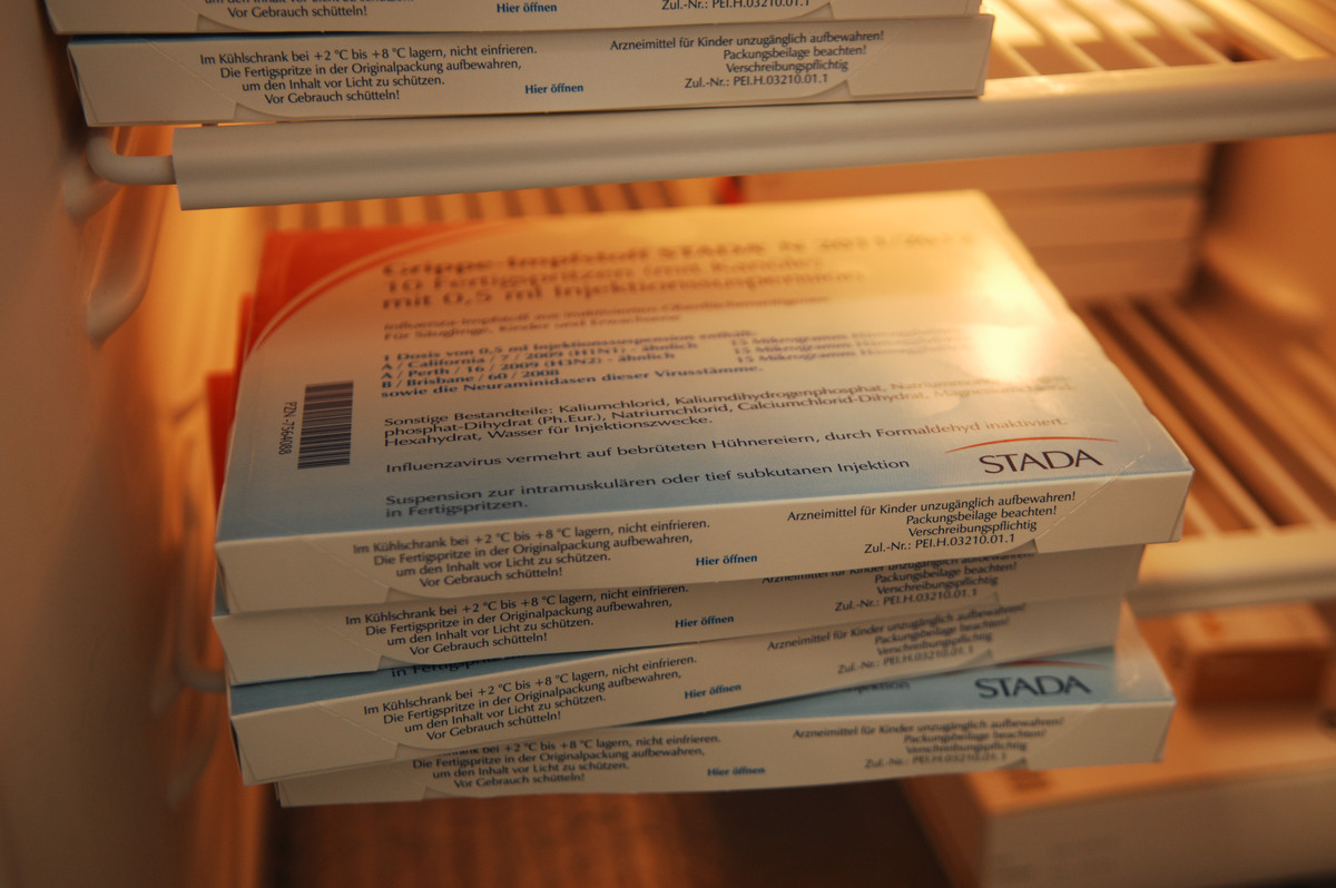 Friedenspflicht bei Impfstoff-Retax | APOTHEKE ADHOC