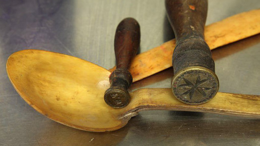 madonna-apo11 stempel madonna-apo.