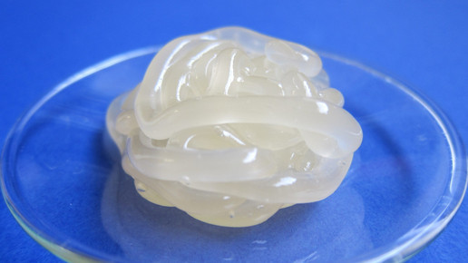 Rückstände auf der Kleidung – Brandgefahr Emollienzien