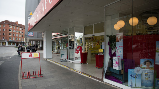 kronen-apo aussen2 kiel sebastian weimar