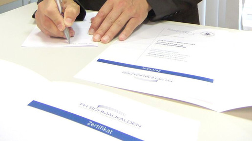 pta zertifikat2 fhschmalkalden