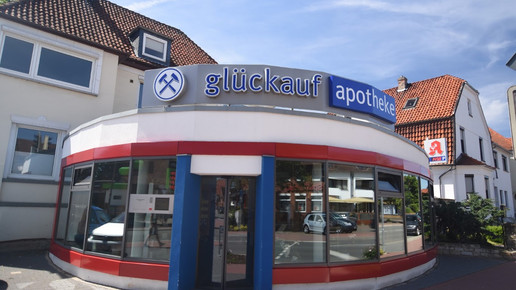 aussen 1 Glueckauf-Apotheke