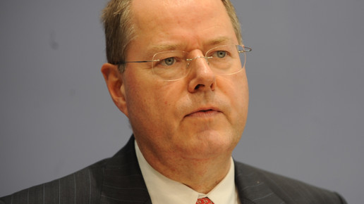 Steinbrück kündigt Pflegereform an