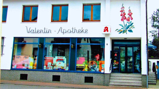 Die Außenfassade der Valentin-Apotheke in Eppertshausen.