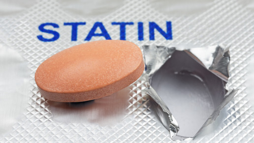 Foto: Tablette auf einem Blister mit Aufschrift Statin