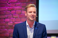 Jan Harbecke auf der Bühne