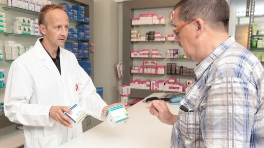 hv Xpo Ybgrq M-apotheken-kaempfen-mit-normgroessen