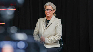 Borchardt: Verhandlungen ab nächster Woche Simone Borchardt in einer Diskussionsrunde