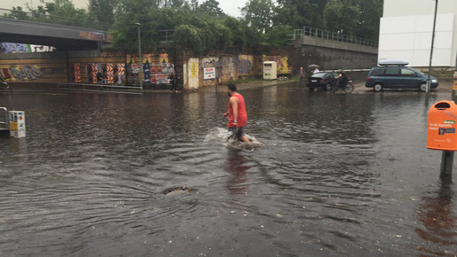 berlin ueberflutet yorkstrasse3 aa