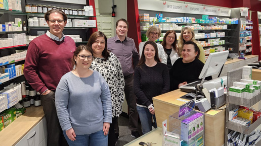 Ein Apothekenteam. Mehr dazu im Artikel.