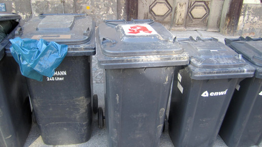 muelltonne apotheke aa