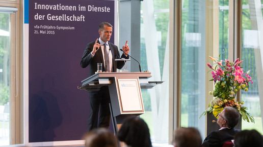 vfa Bohlen Rednerpult 2 vfa