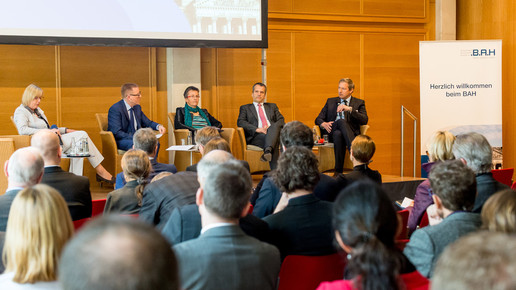 bah podium publikum bah sveapietschmann