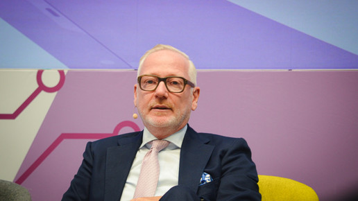 Marcus Freitag in der Podiumsrunde bei der Expopharm-Eröffnung