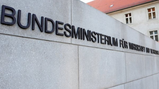 0010-1301908245 10697