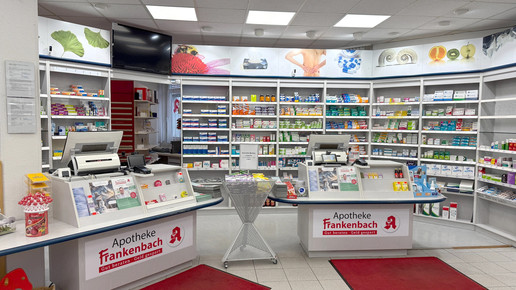 Die Apotheke Frankenbach von innen. Mehr dazu im Artikel.